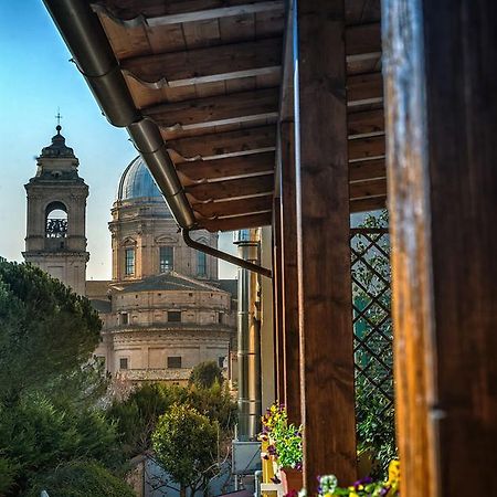 Locanda Il Giullare Pellegrino Санта-Мария-дельи-Анджели-э-деи-Мартири Экстерьер фото