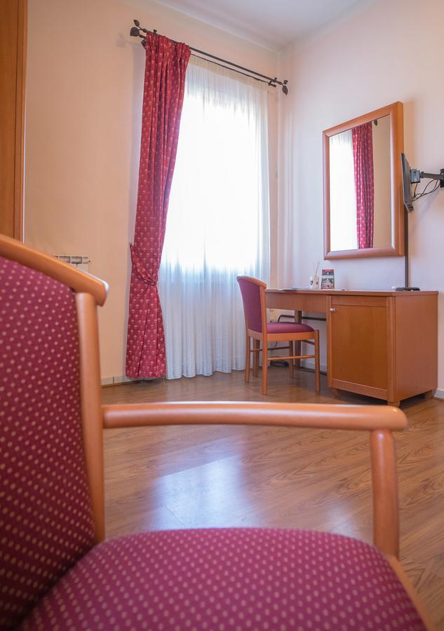 Locanda Il Giullare Pellegrino Санта-Мария-дельи-Анджели-э-деи-Мартири Экстерьер фото
