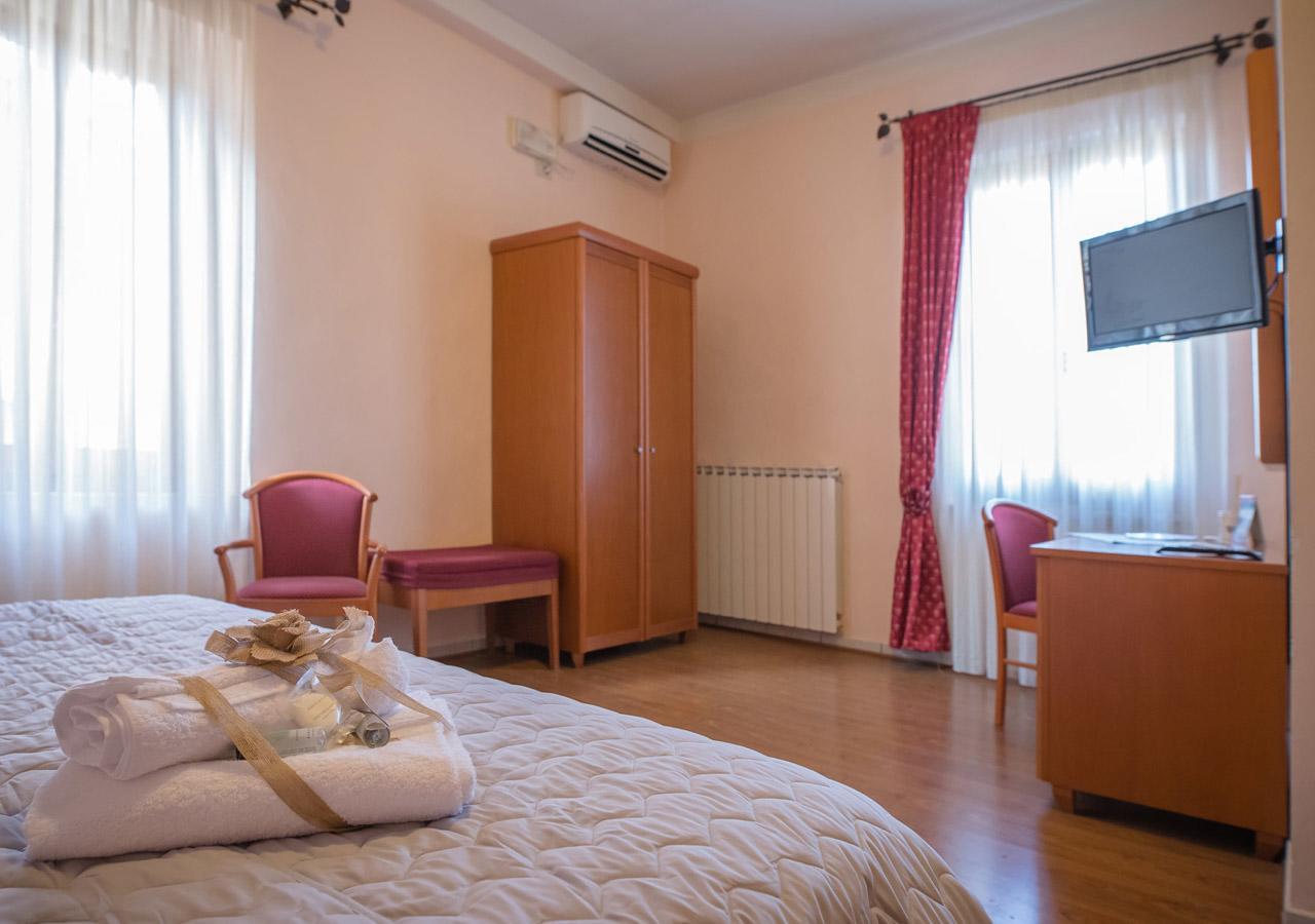 Locanda Il Giullare Pellegrino Санта-Мария-дельи-Анджели-э-деи-Мартири Экстерьер фото